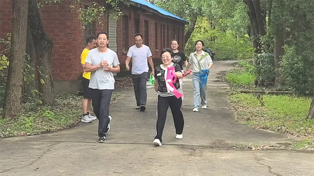 迎国庆  庆佳节
