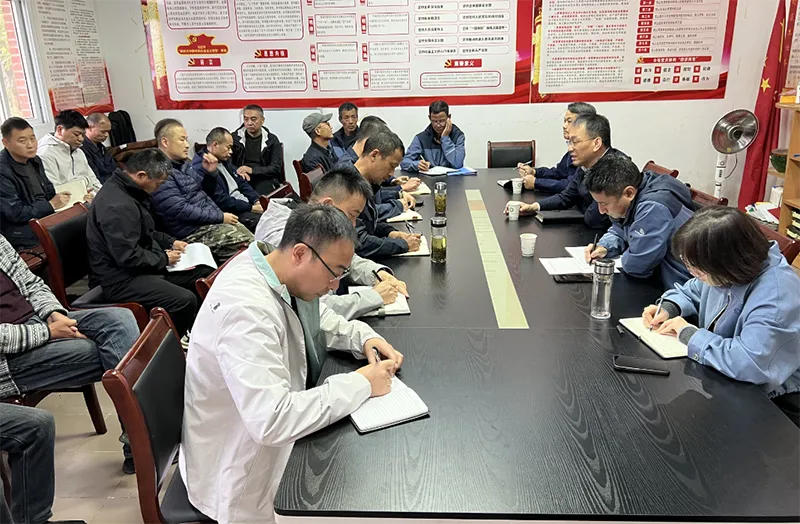 核勘总院召开新组建机械厂工作调研座谈会