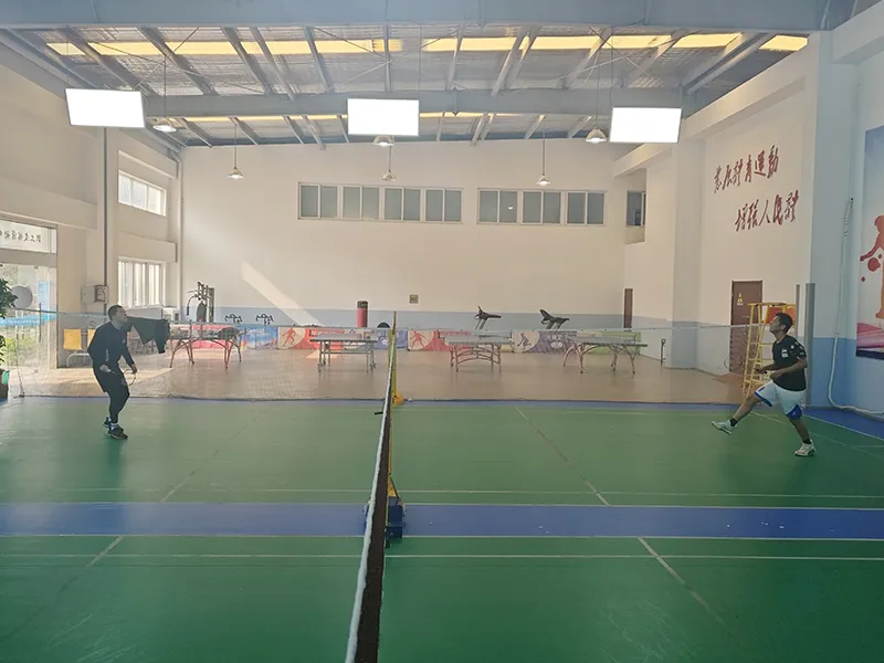 以球会友展风采，职工竞技促和谐