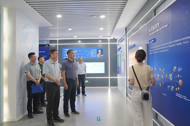 省物化探院来我院开展交流 省物化探院来我院开展交流