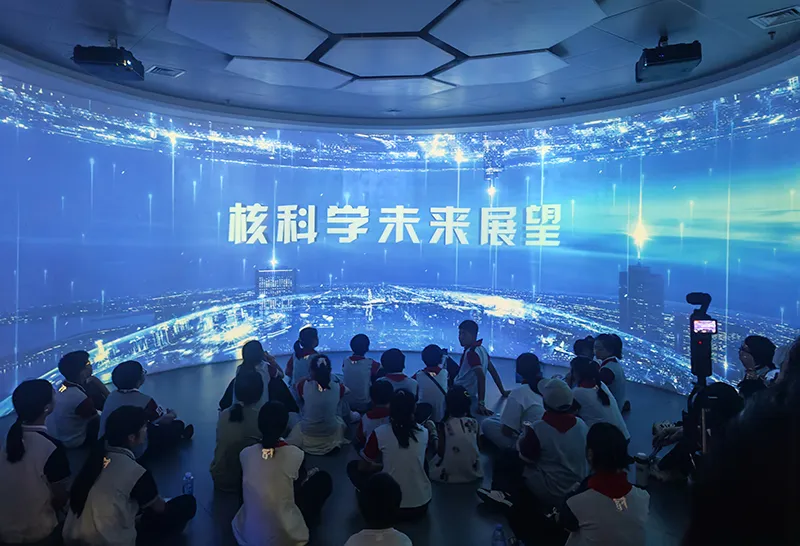 追光科学星 探秘核科技 追光科学星 探秘核科技