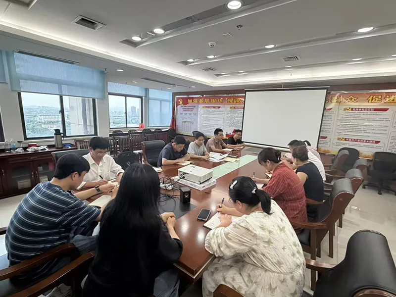 靠前交底筑防线　清风护航拓市场
